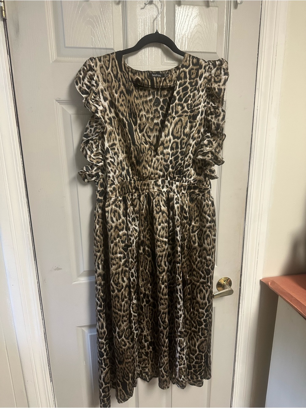 Boohoo Brown and Black Leopard Print Midi Dress